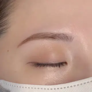 アイブロウ . Hasumiのマツエク・マツパデザイン