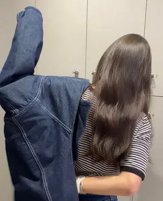 ロング カラー noa/ 渋谷のヘアスタイル