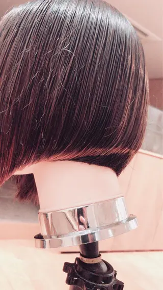 ショート カラー 森 海のヘアスタイル