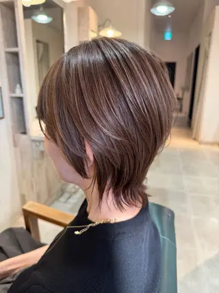 ショート カラー 髪質改善/美髪縮毛 ☘️大人ショートのヘアスタイル