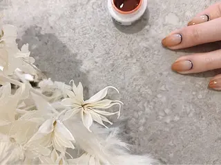 ネイル mona .AMIのネイルデザイン