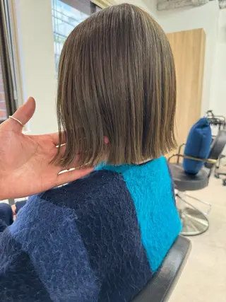 ショート ハイトーン特化🌟 仲川和人のヘアスタイル