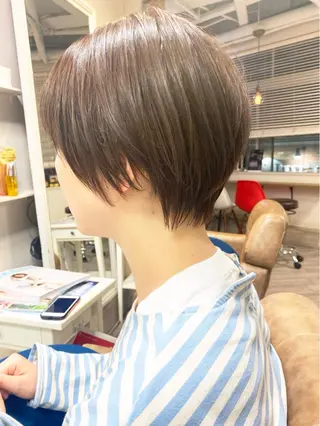 ショート カラー 髪質改善/艶髪 やまなかのヘアスタイル