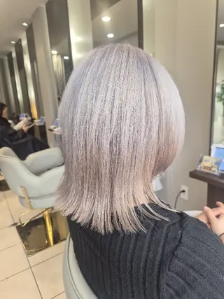 ミディアム カラー Miyavi/カラー ショートボブのヘアスタイル