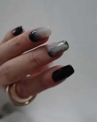 ネイル LETTER_& harunaのネイルデザイン