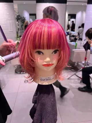 カラー 🤍 ももか🤍のヘアスタイル