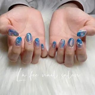 カラー La feeのネイルデザイン