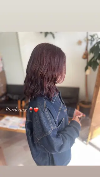 ミディアム パーマ シミズ カエデ🍁のヘアスタイル