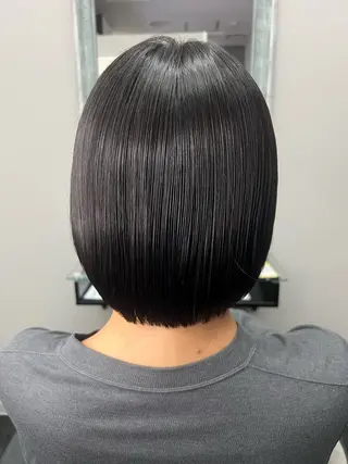 ショート 髪質改善&ハイトーンカラー BALE所属・Hikaru Memelu 中津店のマツエク・マツパデザイン