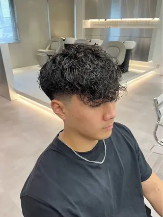 パーマ メンズ ブリーチ/パーマ特化 片平和寿のヘアスタイル