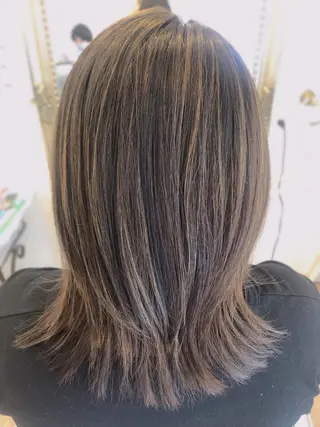 ミディアム La.fleur ラ.フルールのヘアスタイル