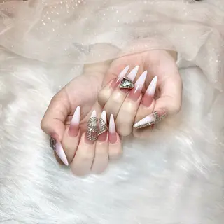 ネイル Queen Nail Salon所属・Queen Nail Salonのネイルデザイン