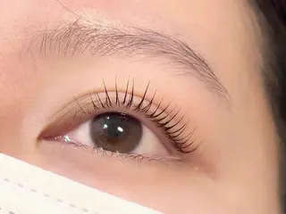 マツエク・マツパ Fiara 京都七条高倉店所属・Flara 京都七条高倉店のマツエク・マツパデザイン