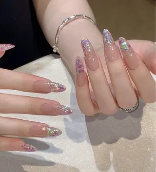 ネイル ETELUNA Nail 銀座店【パラジェル/フィルイン/チップスカルプ/マグネット/ニュアンス】所属・周 テイのネイルデザイン