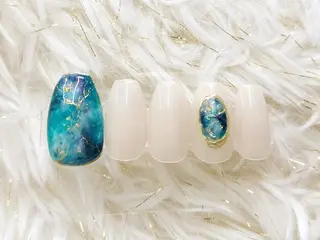 ネイル She by M【シーバイエム】パラジェル/ニュアンスネイル所属・She by M. Ryoukaのネイルデザイン