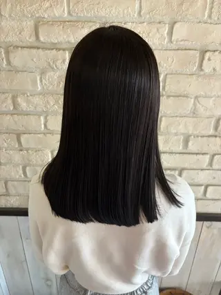 カラー いとう なぎのヘアスタイル