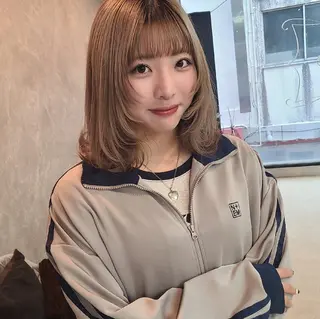 ミディアム 西田 理沙のヘアスタイル