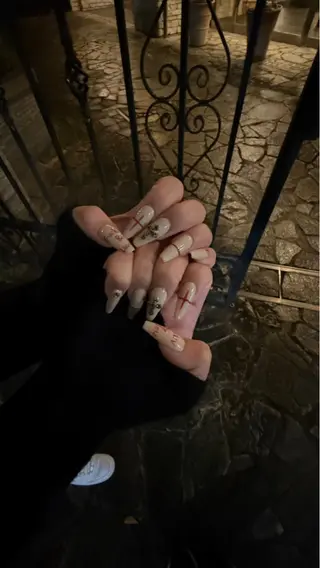 ネイル ビューティネイル所属・いろの Ironoのネイルデザイン