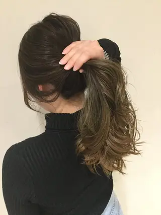 セミロング カラー AMI Hair  supply所属・髪質改善カラー 韓国風レイヤーのヘアスタイル