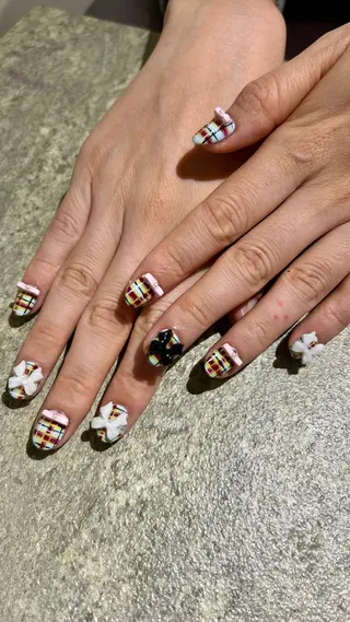 ネイル 板垣 まいのネイルデザイン