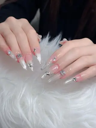 ネイル Lenie Nail Salonのネイルデザイン