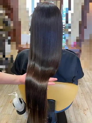 ロング ひなの/艶髪/ 白髪染め/髪質改善のヘアスタイル