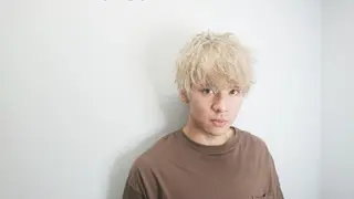 メンズ カラー 透明感ハイトーン☆ 今津 佑太のヘアスタイル