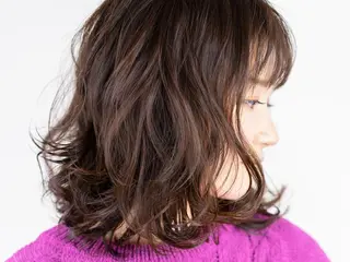 ミディアム haretoki 髪質改善サロンのヘアスタイル