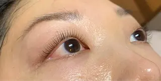 パーマ マツエク・マツパ ルミエール所属・青山 善美のマツエク・マツパデザイン