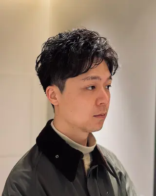 ショート パーマ メンズ スパイキーショート 大人パーマ 丸山のヘアスタイル