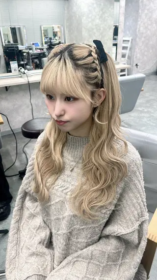 ロング カラー ヘアアレンジ 💕ブリーチ/ヘアメ 🎀YUUKAのヘアスタイル