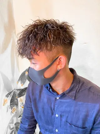 ショート カラー パーマ ヘアアレンジ メンズ NUMBER.12所属・【メンズ専門美容師】 NUMBER.12のヘアスタイル