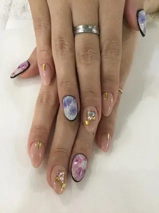 ネイル 💎🐰 saki. m 🐰💎のネイルデザイン