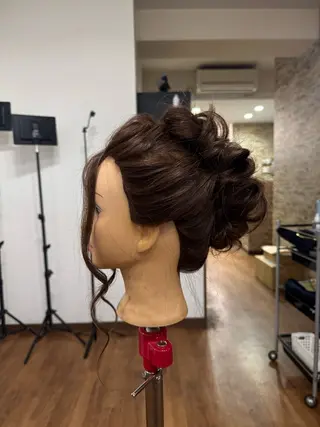 ヘアアレンジ Cerisier所属・cerisier 萩原のヘアスタイル