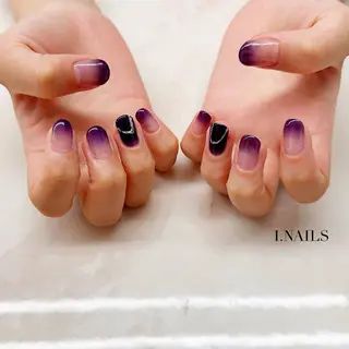 ネイル アイネイルズ所属・早川 梓のネイルデザイン