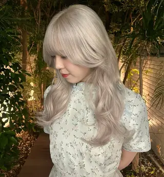 ロング カラー Beleza shibuya所属・柏木 理那のヘアスタイル