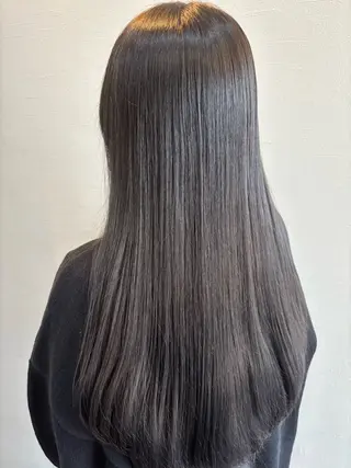 ロング 美髪 カラーリストのヘアスタイル