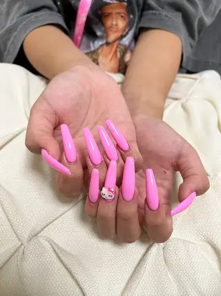 ネイル nail.salon .Reversalのネイルデザイン