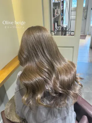 カラー 透明感ある艶カラー / KAKOのヘアスタイル