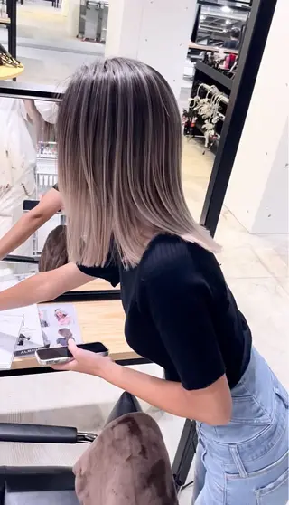 ミディアム shion銀座所属・🌙Rikuu 🌙のヘアスタイル