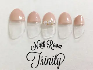 ネイル Trinity staffのネイルデザイン