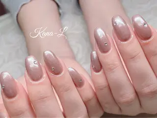 ネイル 芦辺 香奈のネイルデザイン