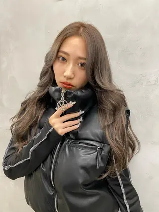 ロング MIYU💋💖 〈XENA渋谷本店〉のヘアスタイル