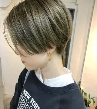 ショート カラー 下北沢 soiのヘアスタイル