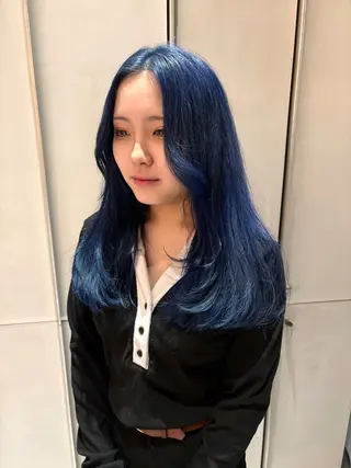 ロング カラー 風香🪼レイヤー カット/艶カラーのヘアスタイル