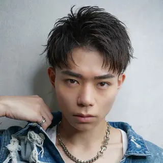 ショート パーマ メンズ MEN'S HAIR BLEACHi 盛岡店所属・渡辺 賢明のヘアスタイル