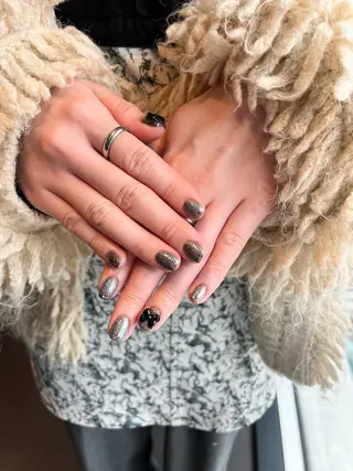 ネイル 🪷福本 亜実　/大阪心斎橋のネイルデザイン