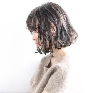 ミディアム カラー 松谷 遼のヘアスタイル