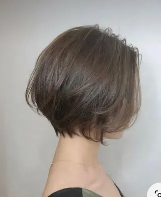 ショート w/o所属・スタイリスト/ 武蔵新城/羽吹紗南のヘアスタイル