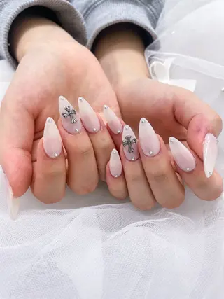 ネイル 五十嵐 美智のネイルデザイン